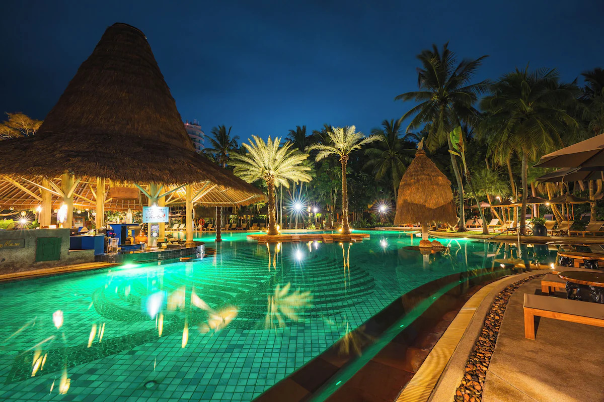 Anantara Hua Hin – Luxury Long-Stay Resort for Remote Workers & Retirees